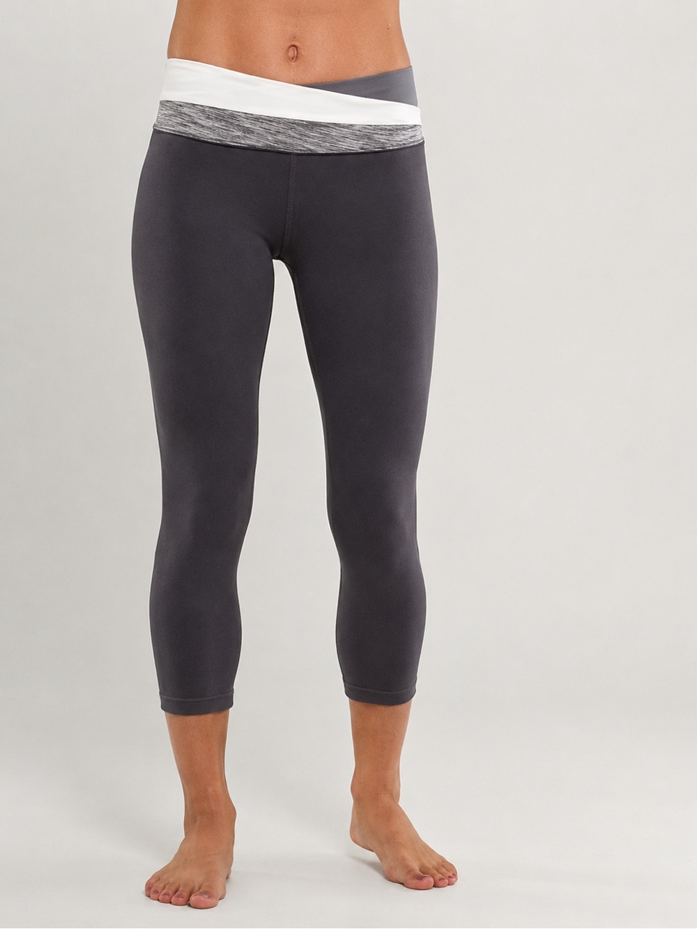 Lululemon Astro Wunder Under Crop Leggings Gray